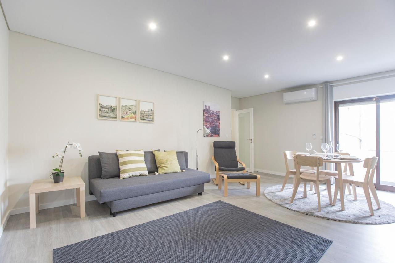 2Br Flat W/ Ac & Great Views By Lovelystay Vila Nova de Gaia Eksteriør bilde