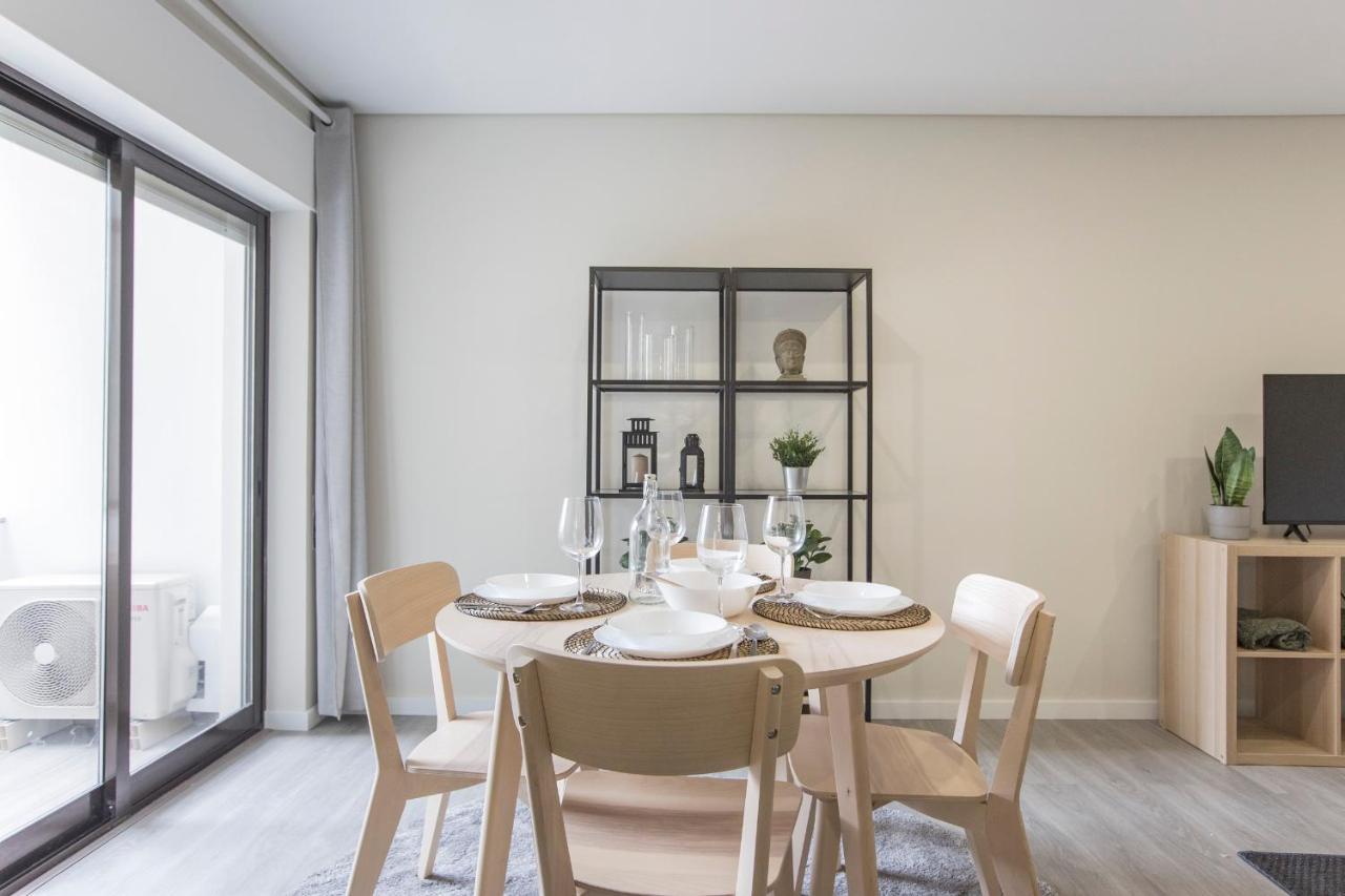 2Br Flat W/ Ac & Great Views By Lovelystay Vila Nova de Gaia Eksteriør bilde